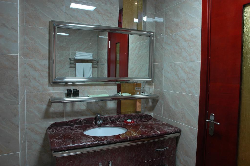 Harbin Yakelai Holiday Hotel المظهر الخارجي الصورة
