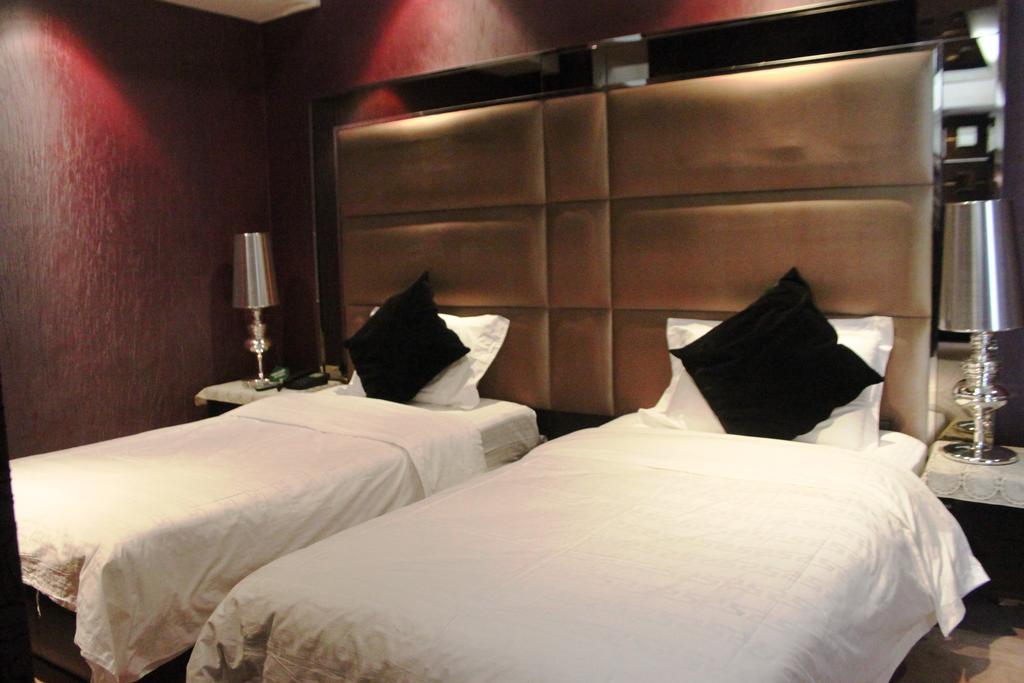 Harbin Yakelai Holiday Hotel الغرفة الصورة