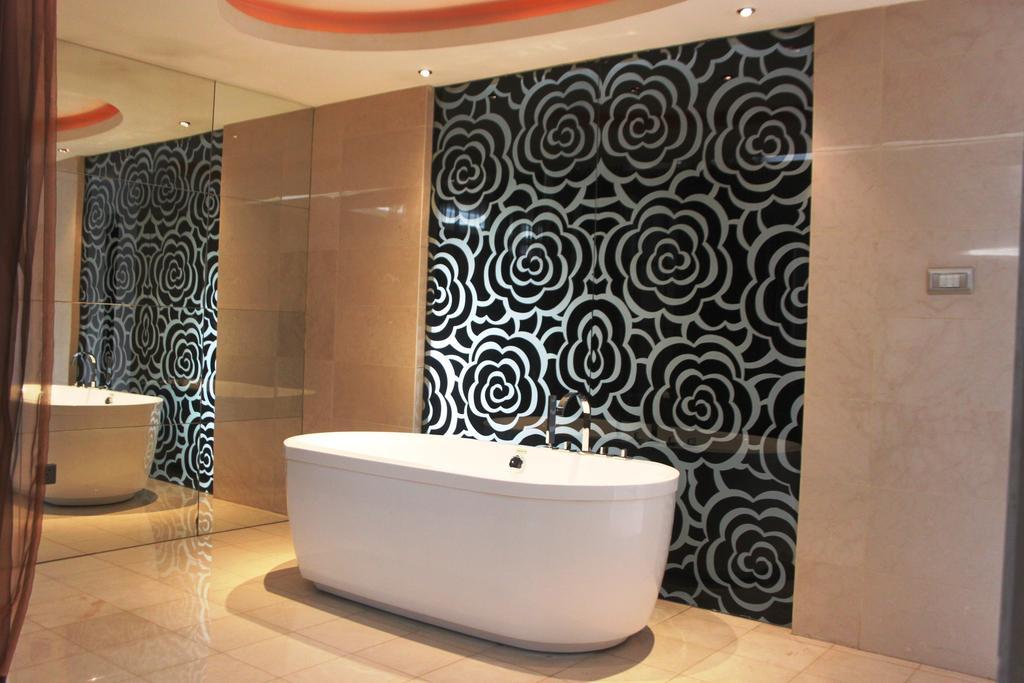 Harbin Yakelai Holiday Hotel الغرفة الصورة
